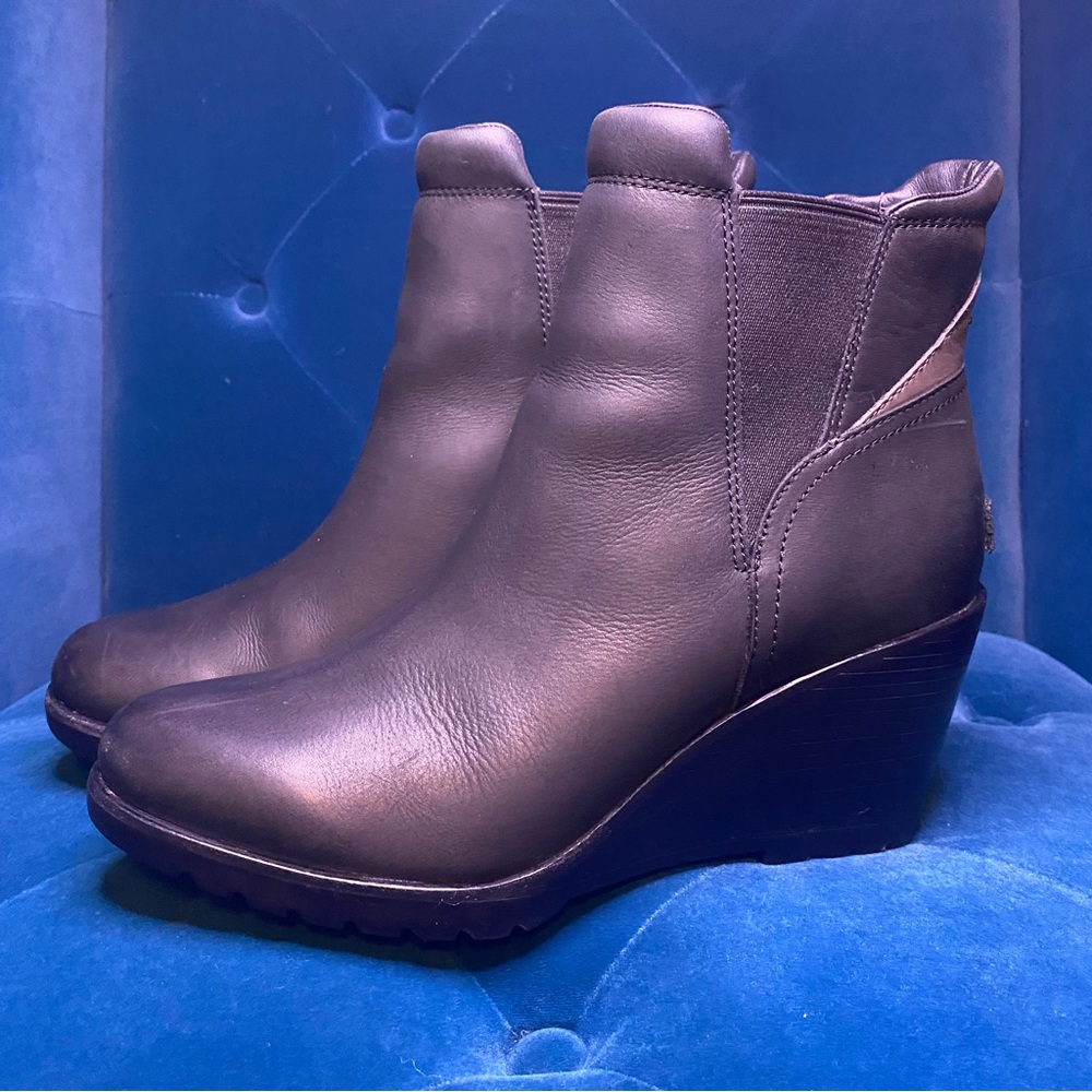 Sorel After Hours Chelsea Boot in black leather